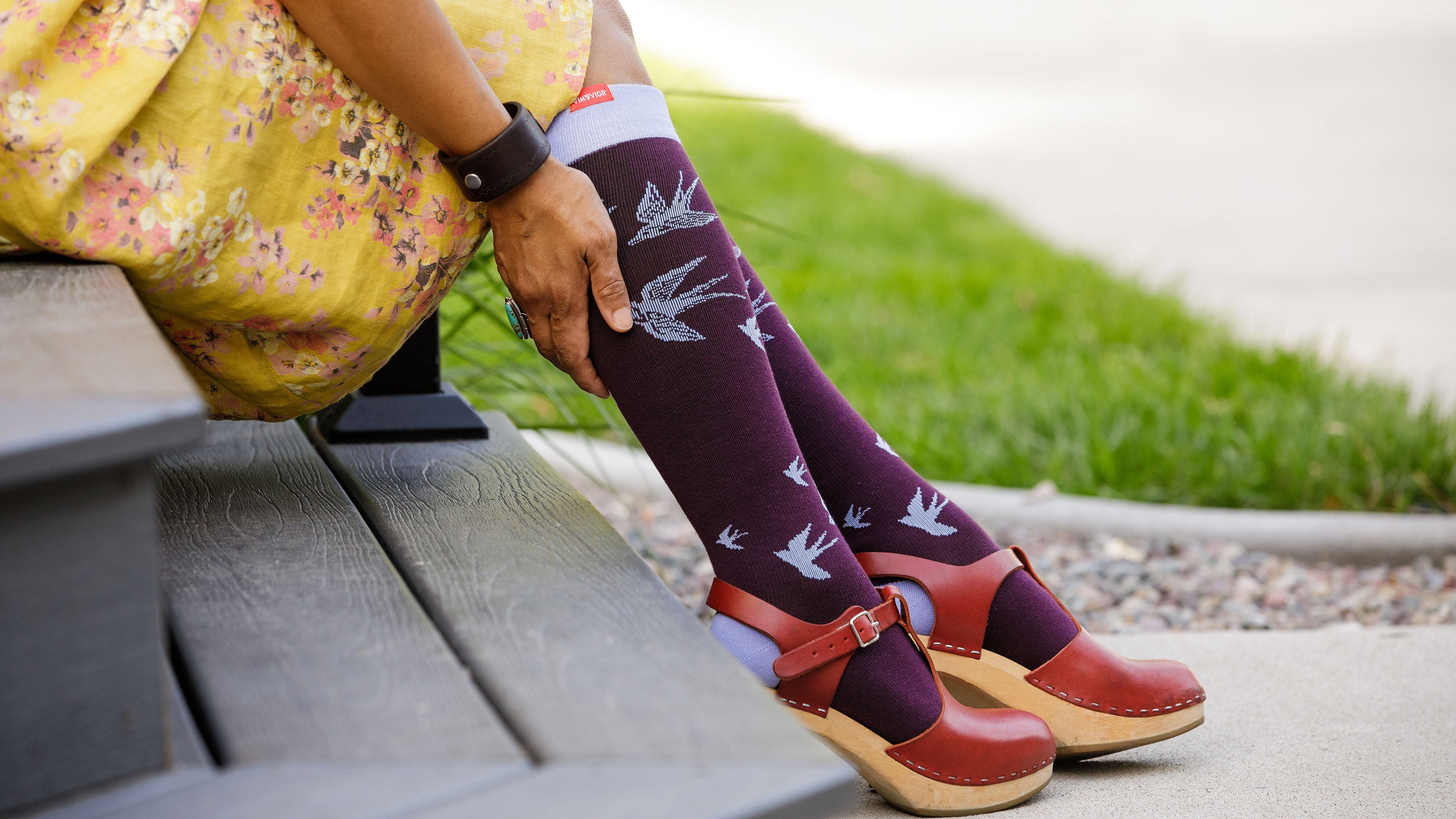 Calf Leg Support Varicose Veins Thigh Long Compression Sleeve Socks  Stocking IA