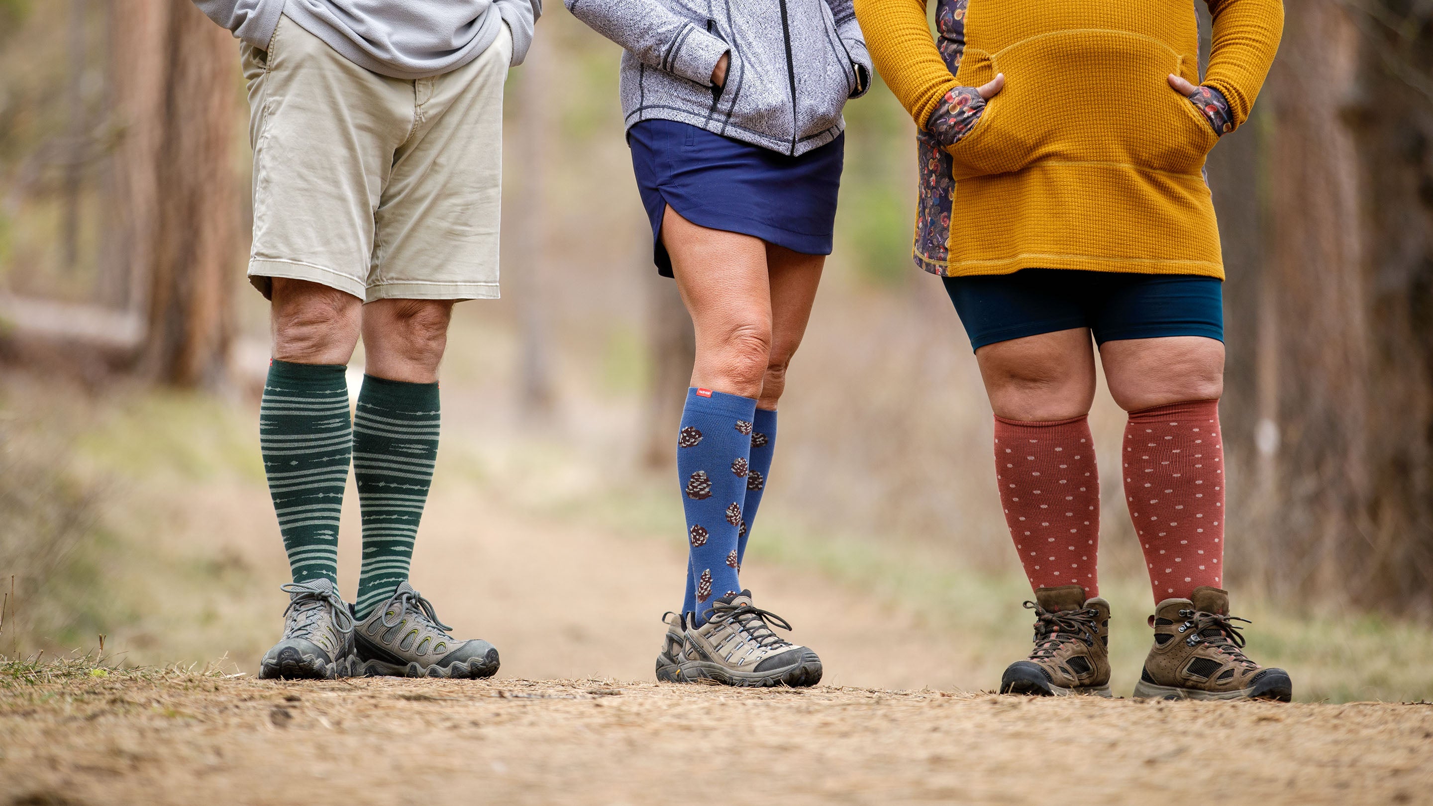 Should I wear compression socks for hiking?