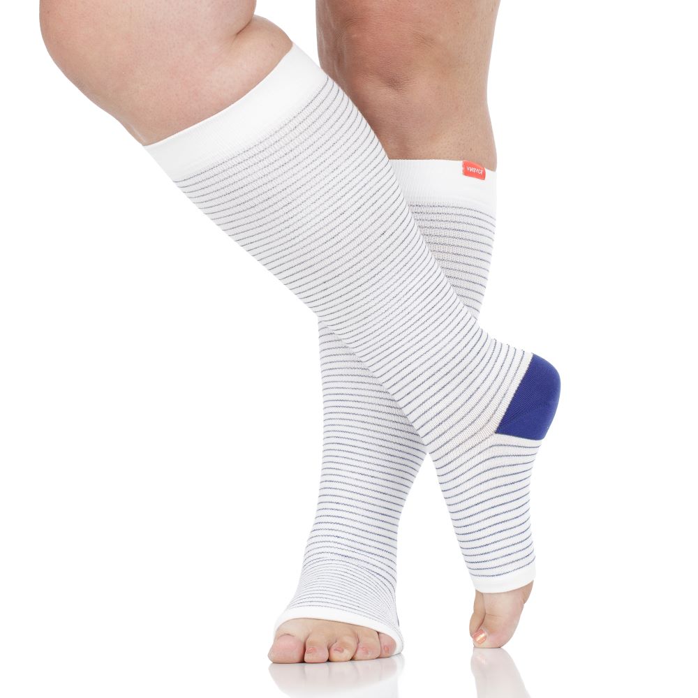 20-30 mmHg: Pinstripe (Open Toe Cotton Compression Socks)