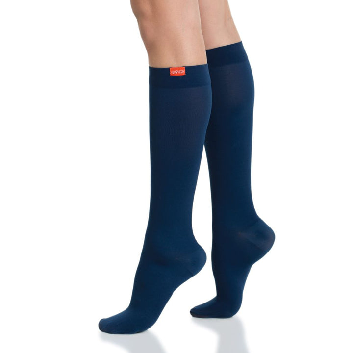 Solid (Moisture-Wick Nylon Compression Socks)