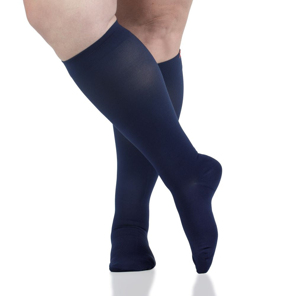 Solid (Moisture-Wick Nylon Compression Socks)