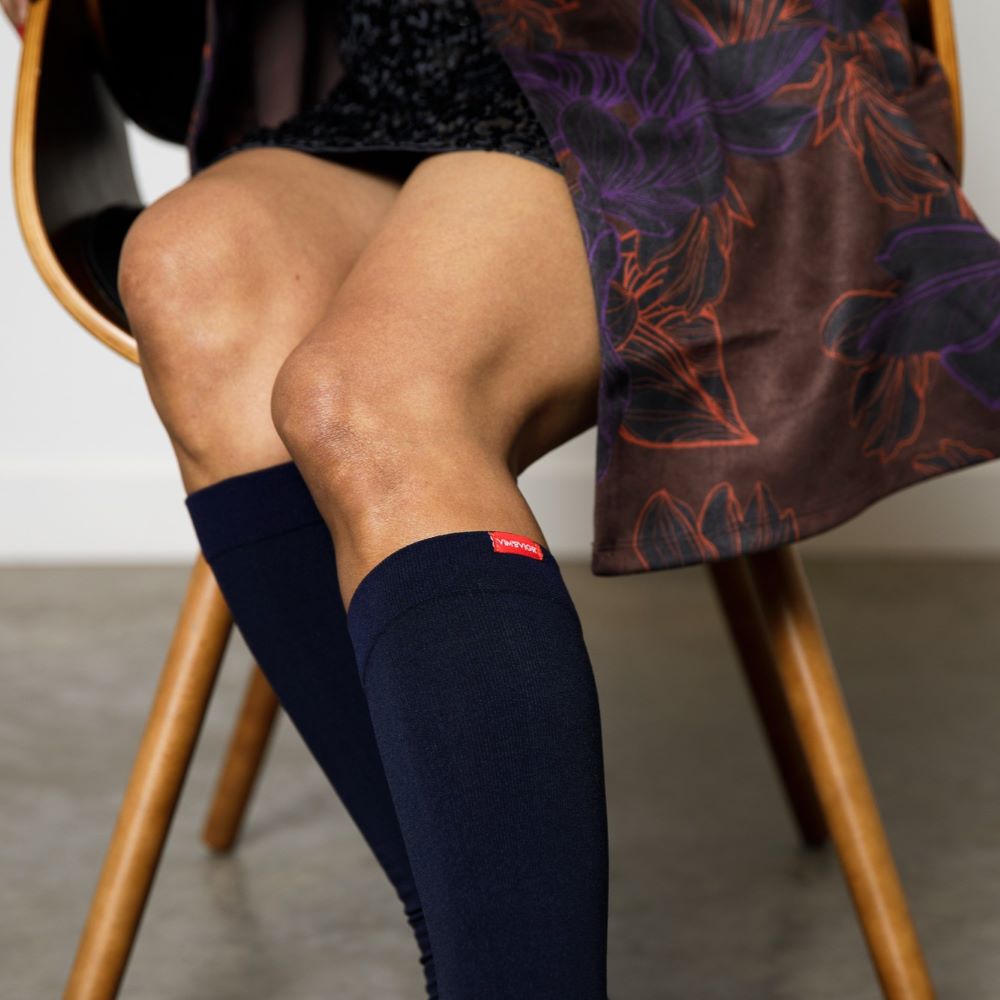 Solid (Moisture-Wick Nylon Compression Socks)