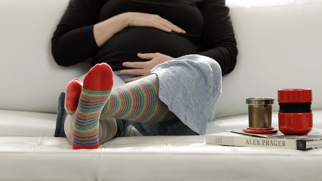 VIM & VIGR Compression Socks on a pregnant woman