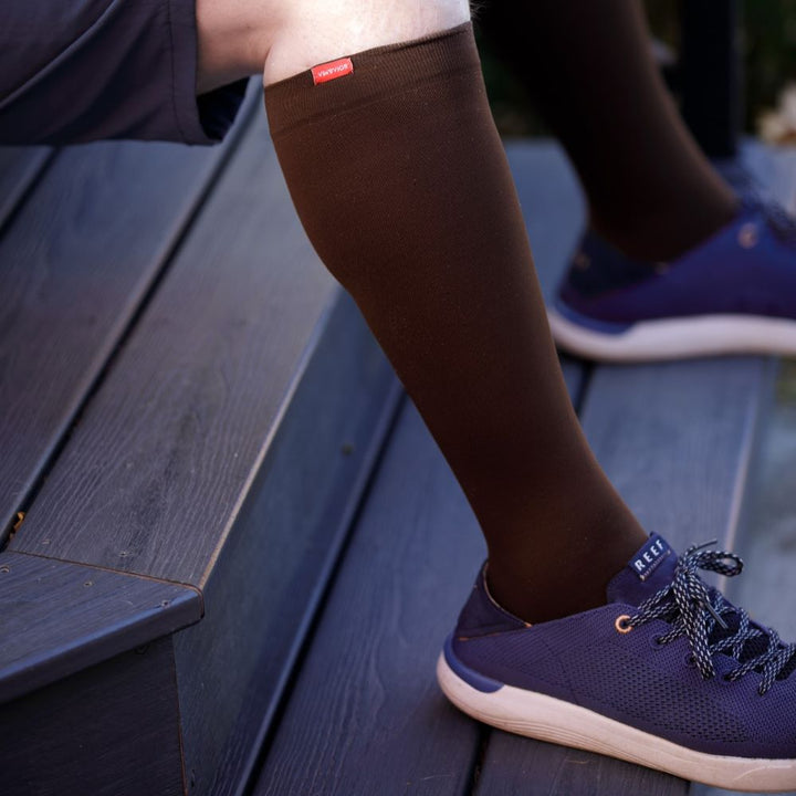 Solid (Moisture-Wick Nylon Compression Socks)