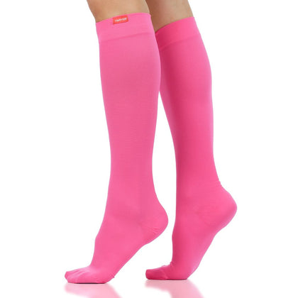 Solid (Moisture-Wick Nylon Compression Socks)